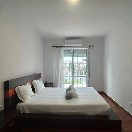 The Rock Family House 度假居